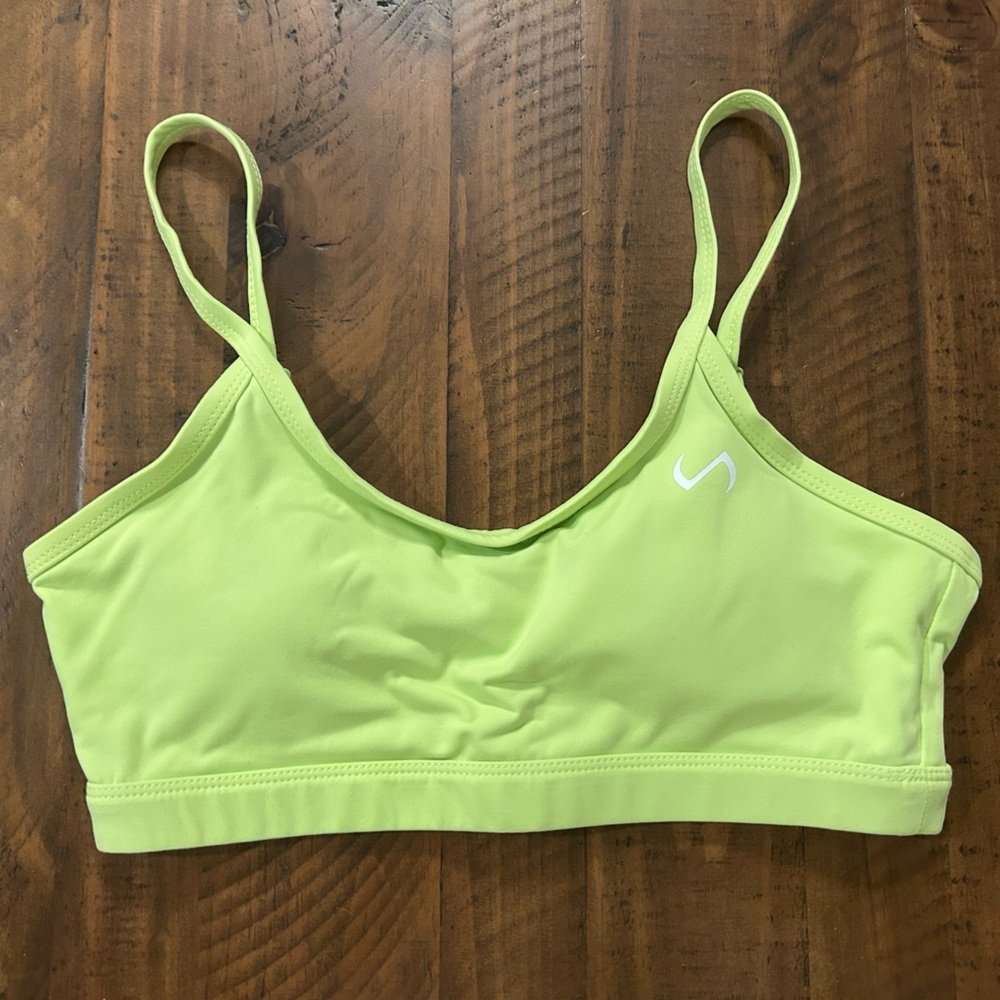 TLF like green sports bra